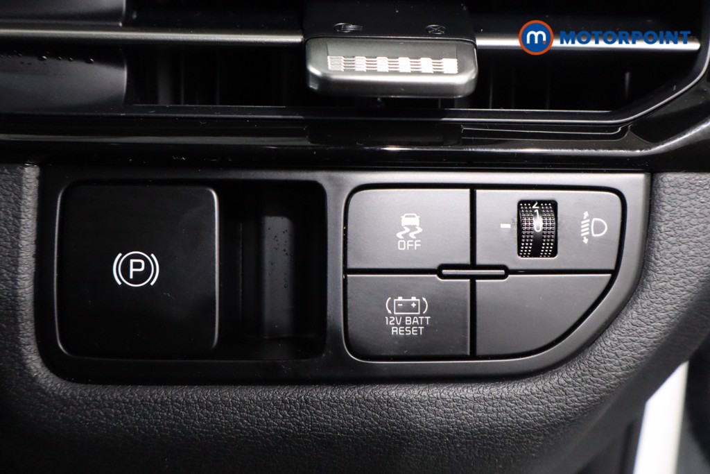 KIA Sportage Gt-Line Automatic Petrol-Electric Hybrid SUV - Stock Number (1605005) - 25th supplementary image