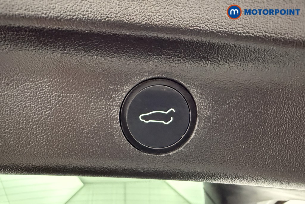 Tesla Model Y Long Range Automatic Electric SUV - Stock Number (1605556) - 21st supplementary image