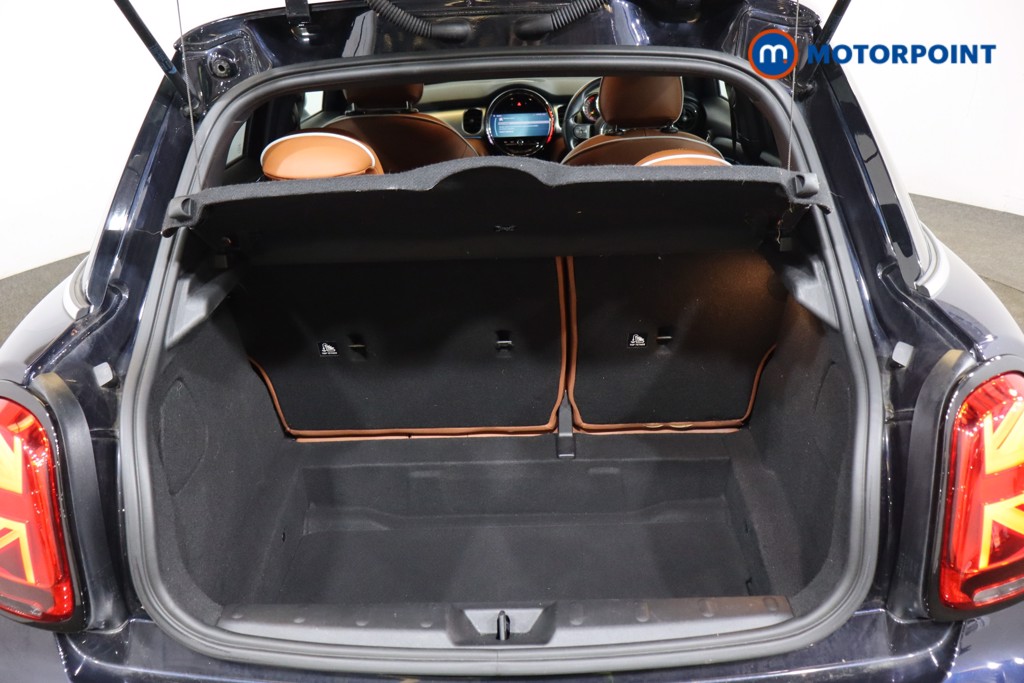 Mini Hatchback Cooper Exclusive Manual Petrol Hatchback - Stock Number (1605577) - 23rd supplementary image