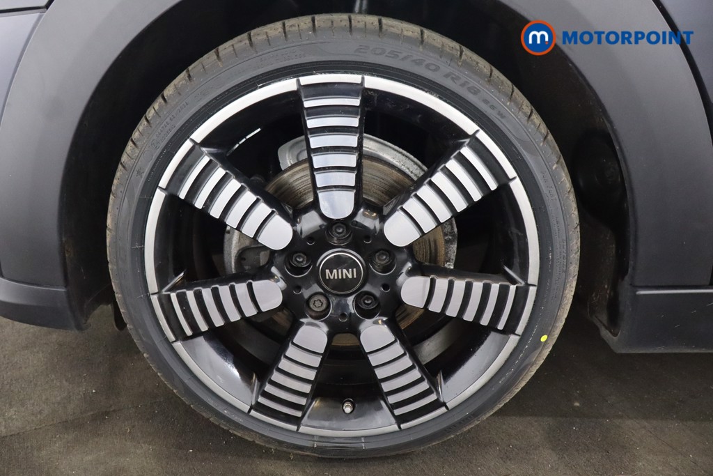 Mini Hatchback Cooper Exclusive Manual Petrol Hatchback - Stock Number (1605577) - 26th supplementary image