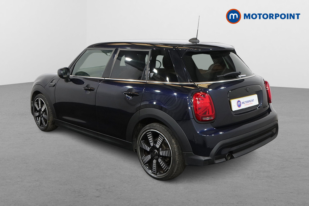 Mini Hatchback Cooper Exclusive Manual Petrol Hatchback - Stock Number (1605577) - Passenger side rear corner