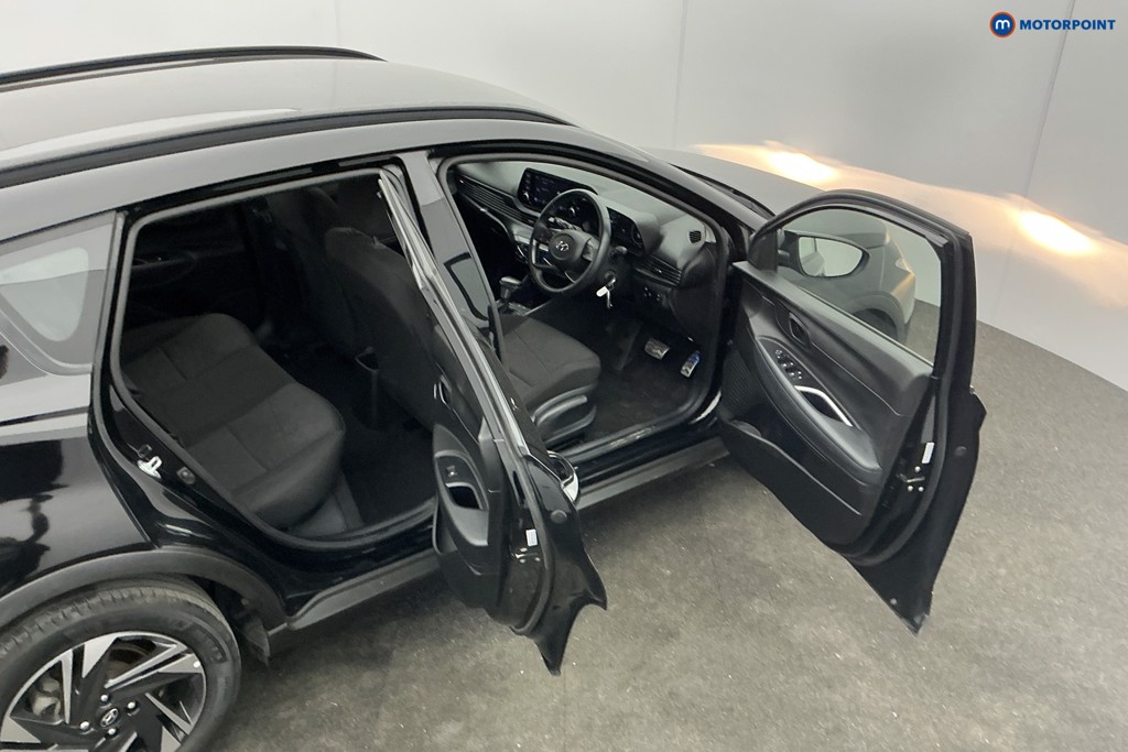 Hyundai Bayon Se Connect Automatic Petrol SUV - Stock Number (1606402) - 5th supplementary image