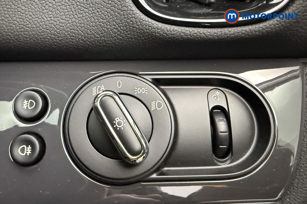 Mini Countryman Cooper Classic Automatic Petrol SUV - Stock Number (1607102) - 17th supplementary image