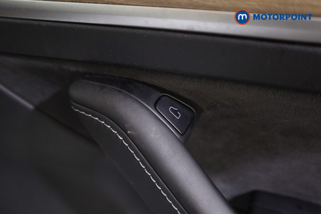 Tesla Model 3 Long Range Automatic Electric Saloon - Stock Number (1607631) - 13th supplementary image