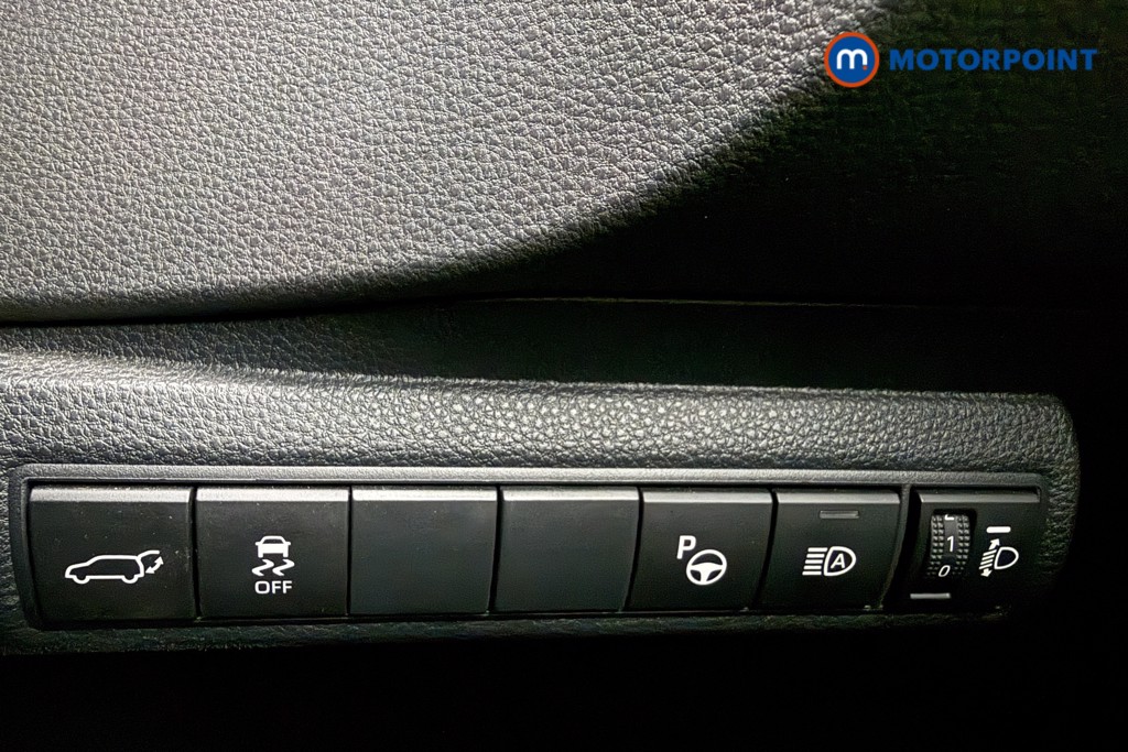 Toyota Corolla Excel Automatic Petrol-Electric Hybrid Estate - Stock Number (1608399) - 17th supplementary image