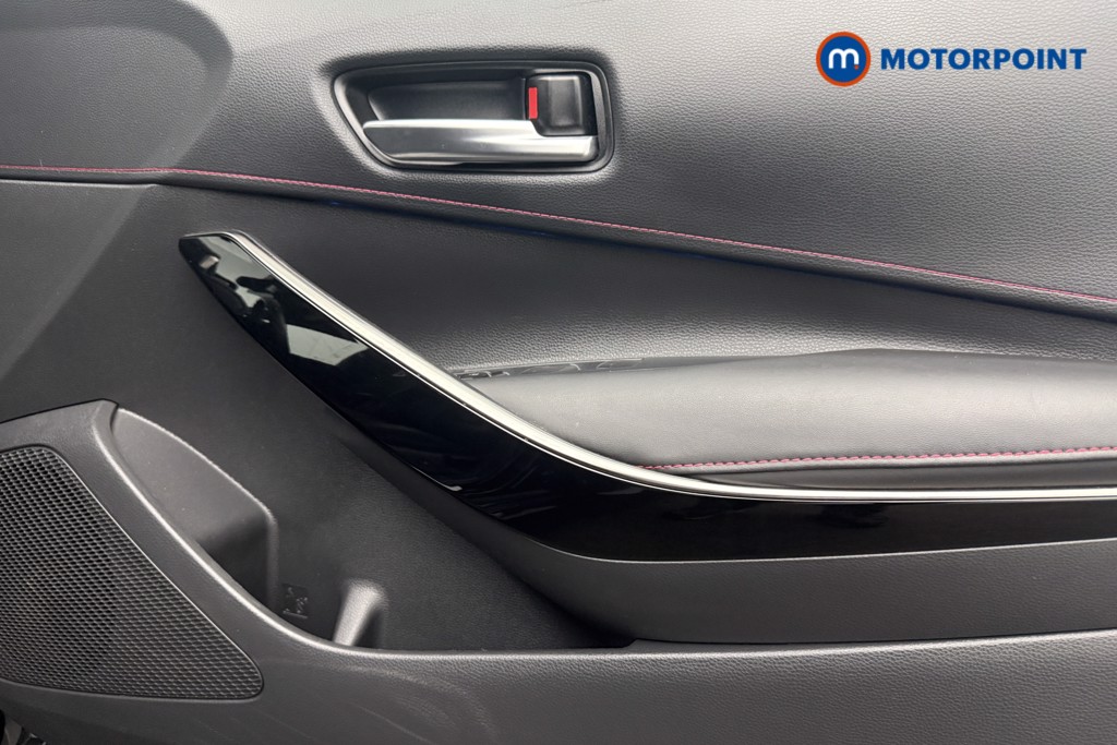 Toyota Corolla Excel Automatic Petrol-Electric Hybrid Estate - Stock Number (1608399) - 18th supplementary image