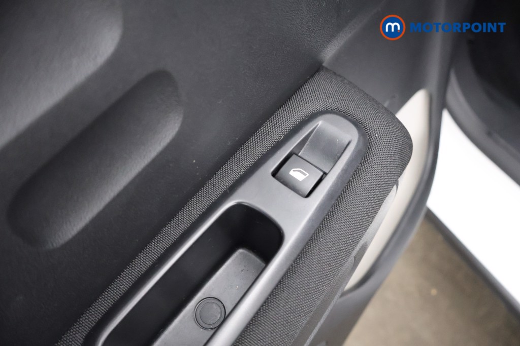 Citroen C3 Plus Manual Petrol Hatchback - Stock Number (1608695) - 28th supplementary image