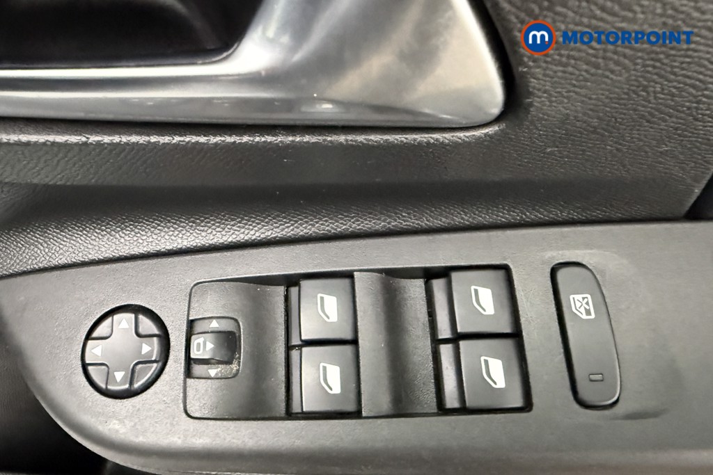 Vauxhall Corsa Elite Nav Manual Diesel Hatchback - Stock Number (1608717) - 19th supplementary image