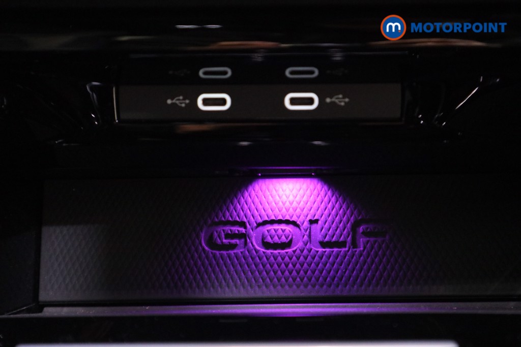 Volkswagen Golf R Automatic Petrol Hatchback - Stock Number (1609292) - 9th supplementary image