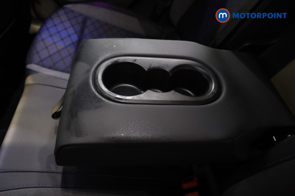 Volkswagen Golf R Automatic Petrol Hatchback - Stock Number (1609292) - 19th supplementary image