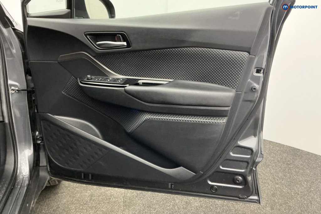 Toyota C-Hr Dynamic Automatic Petrol-Electric Hybrid SUV - Stock Number (1609365) - 23rd supplementary image