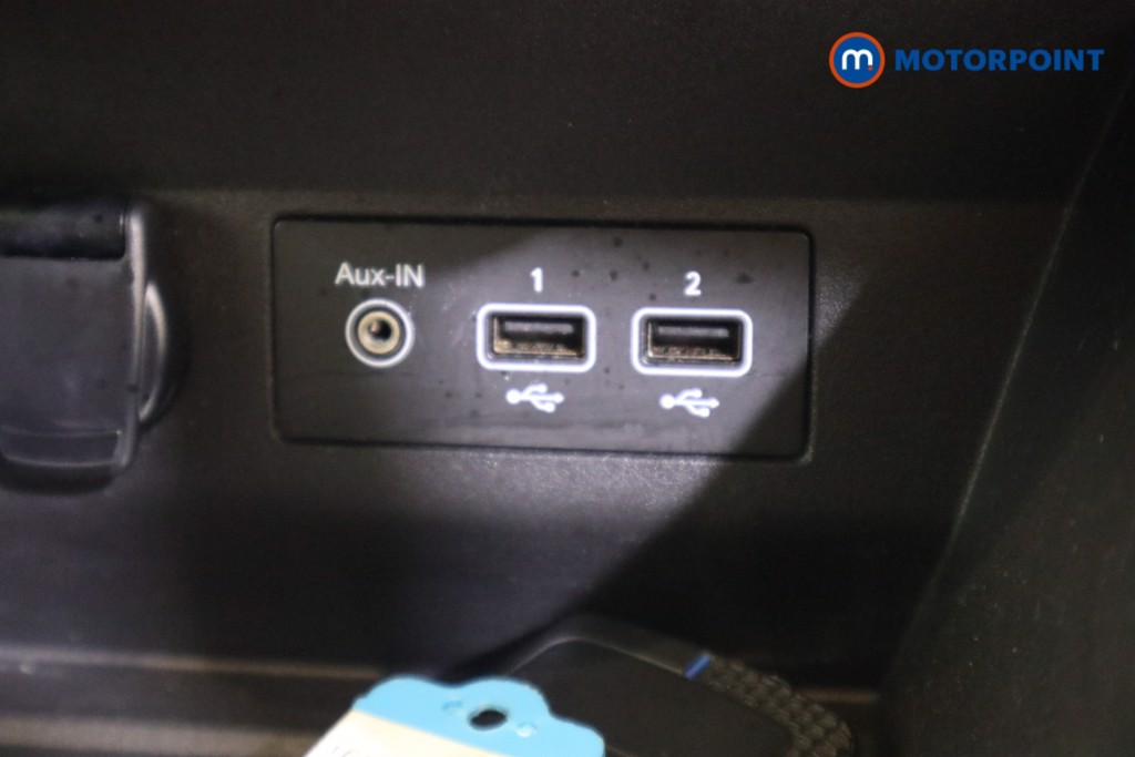 Renault Clio Rs Line Manual Petrol Hatchback - Stock Number (1609417) - 9th supplementary image