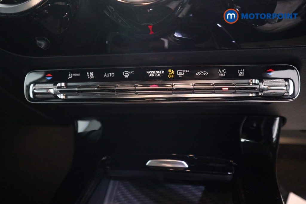 Mercedes-Benz A Class Amg Line Automatic Petrol Plug-In Hybrid Saloon - Stock Number (1609619) - 9th supplementary image