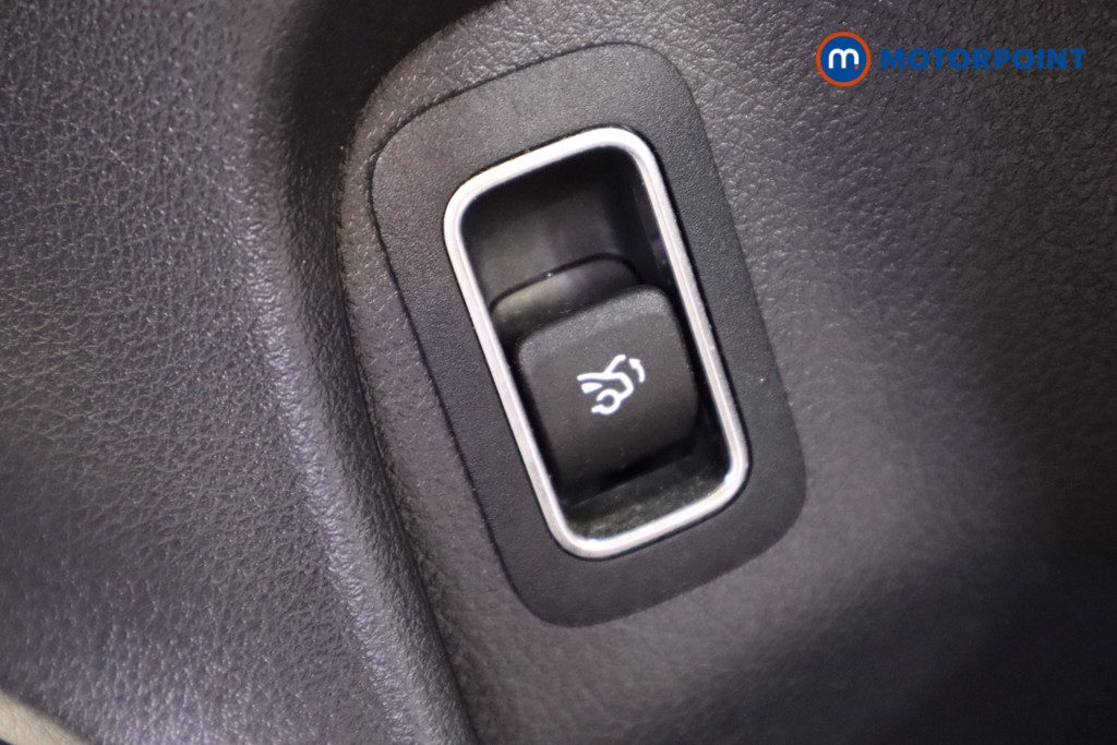 Mercedes-Benz CLA AMG Automatic Petrol Coupe - Stock Number (1609633) - 13th supplementary image