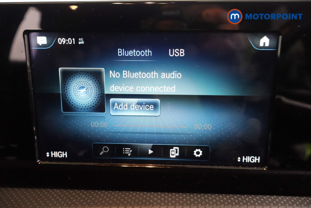 Mercedes-Benz A Class Amg Line Manual Petrol Hatchback - Stock Number (1610164) - 8th supplementary image