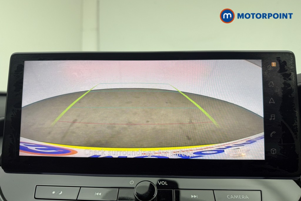 Nissan Juke N-Connecta Manual Petrol SUV - Stock Number (1610391) - 3rd supplementary image