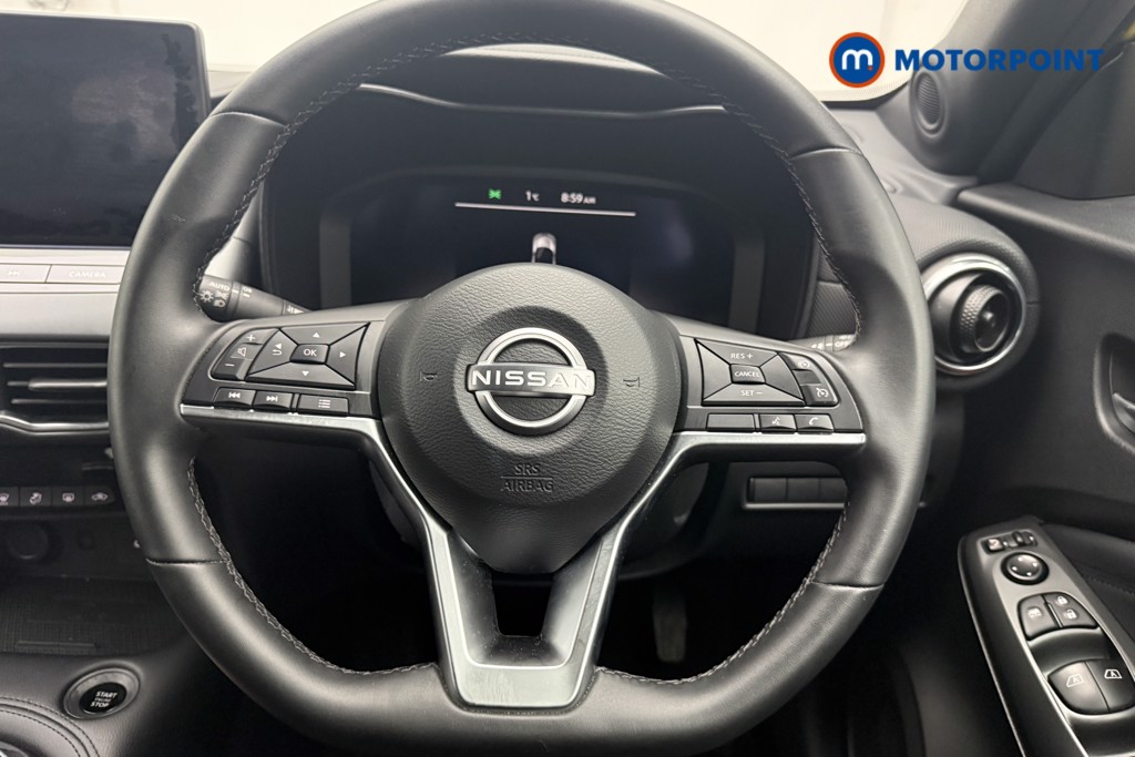 Nissan Juke N-Connecta Manual Petrol SUV - Stock Number (1610391) - 5th supplementary image