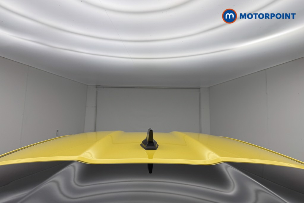 Nissan Juke N-Connecta Manual Petrol SUV - Stock Number (1610391) - 28th supplementary image