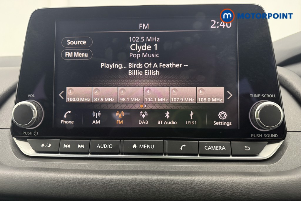 Nissan Qashqai Acenta Premium Automatic Petrol SUV - Stock Number (1610448) - 2nd supplementary image