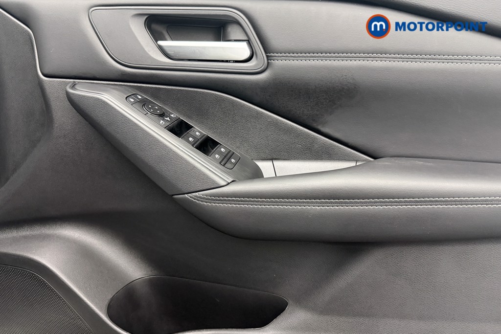 Nissan Qashqai Acenta Premium Automatic Petrol SUV - Stock Number (1610448) - 17th supplementary image