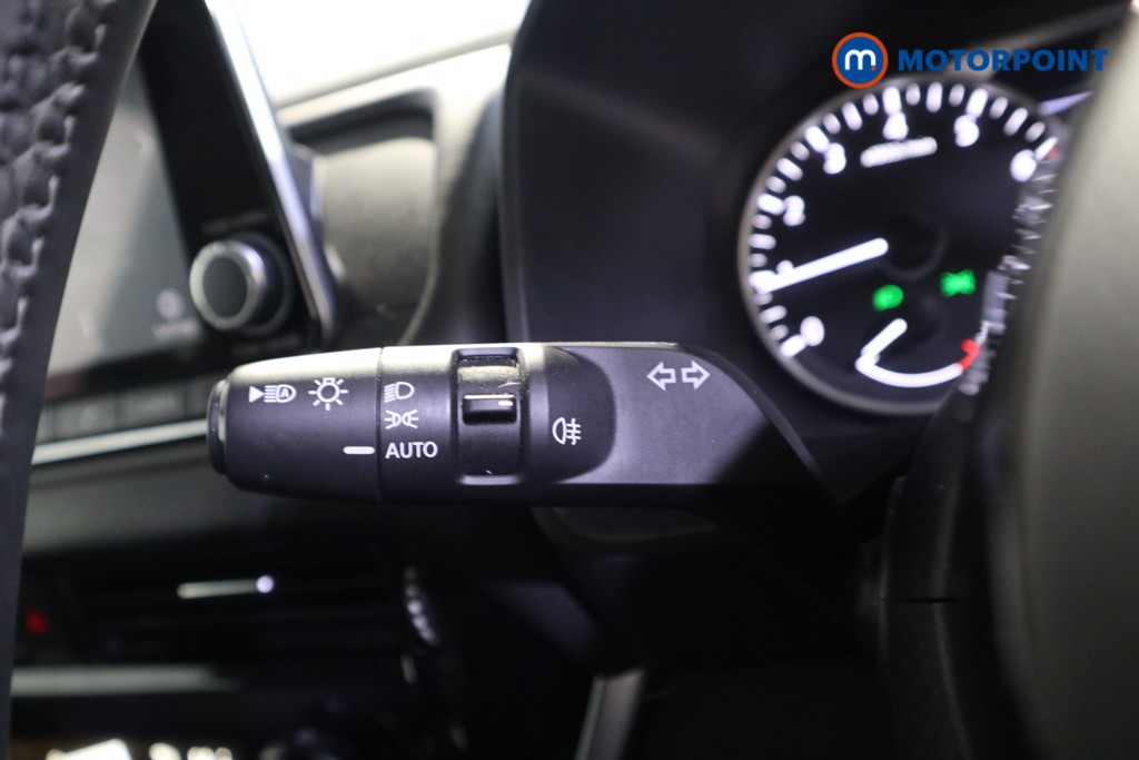 Nissan Qashqai Acenta Premium Automatic Petrol SUV - Stock Number (1610456) - 12th supplementary image