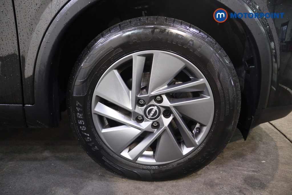 Nissan Qashqai Acenta Premium Automatic Petrol SUV - Stock Number (1610456) - 23rd supplementary image