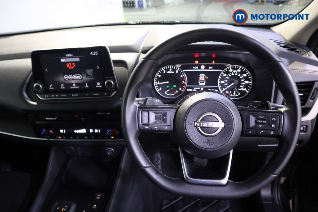 Nissan Qashqai Acenta Premium Automatic Petrol SUV - Stock Number (1610456) - 1st supplementary image