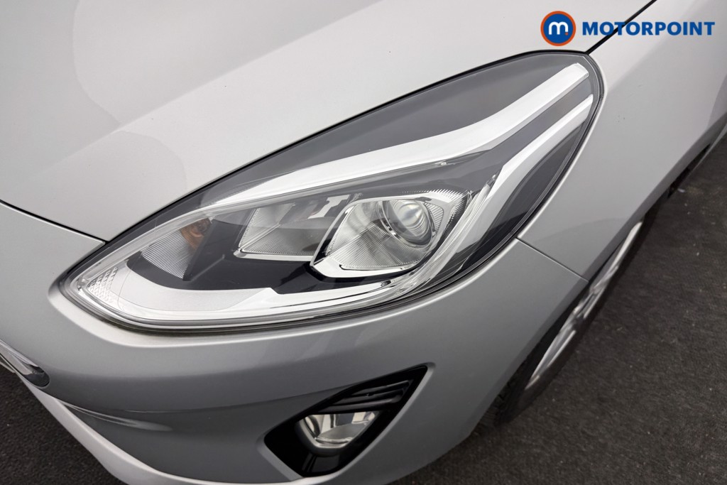 Ford Fiesta Zetec Manual Petrol Hatchback - Stock Number (1610535) - 21st supplementary image