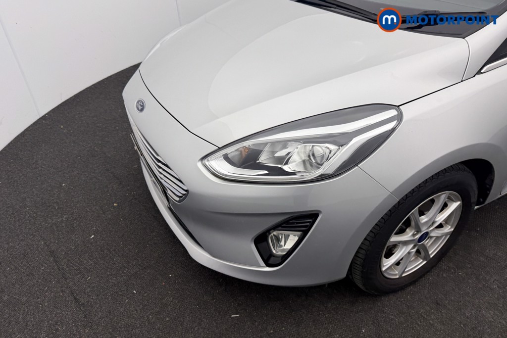 Ford Fiesta Zetec Manual Petrol Hatchback - Stock Number (1610535) - 22nd supplementary image