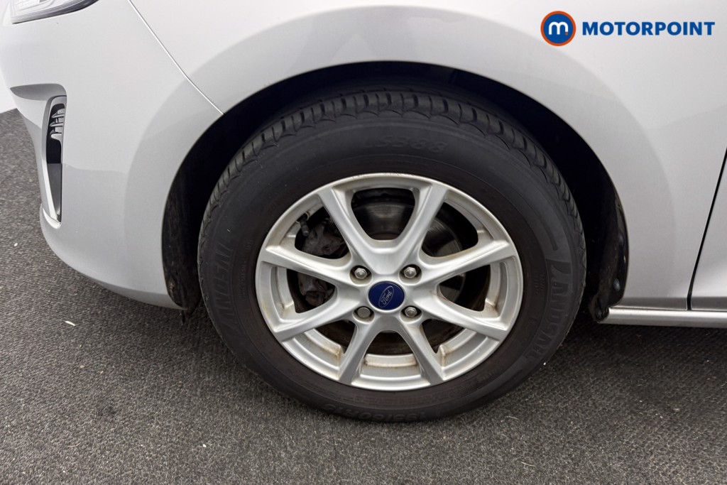 Ford Fiesta Zetec Manual Petrol Hatchback - Stock Number (1610535) - 23rd supplementary image