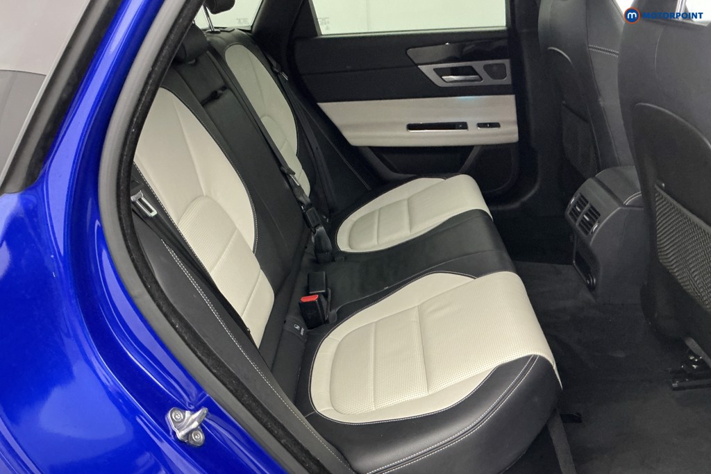 Jaguar XF R-Sport Automatic Diesel Estate - Stock Number (1610971) - 4th supplementary image