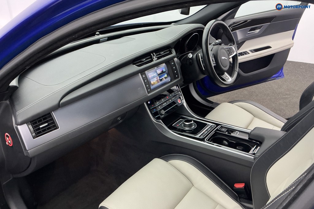 Jaguar XF R-Sport Automatic Diesel Estate - Stock Number (1610971) - 8th supplementary image