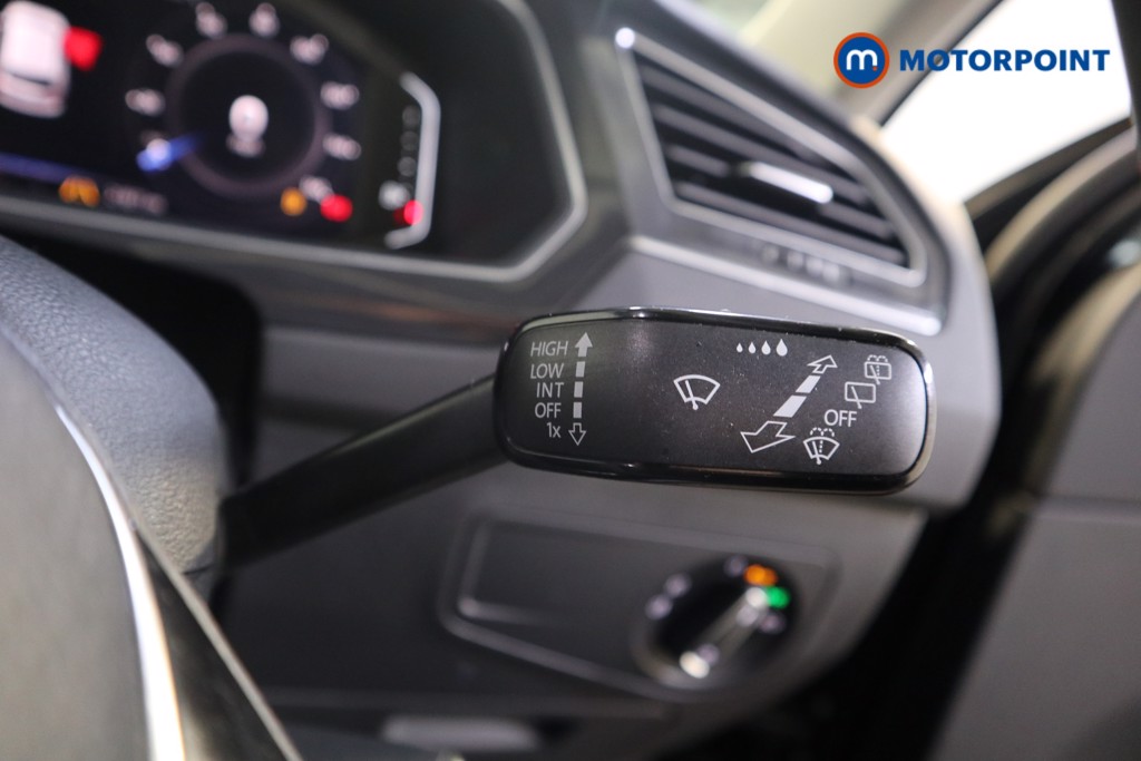 Volkswagen Tiguan SEL Automatic Diesel SUV - Stock Number (1611643) - 12th supplementary image