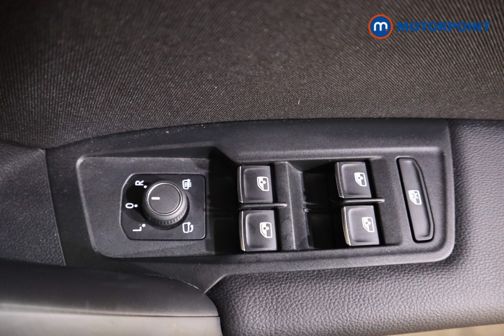 Volkswagen Tiguan SEL Automatic Diesel SUV - Stock Number (1611643) - 13th supplementary image