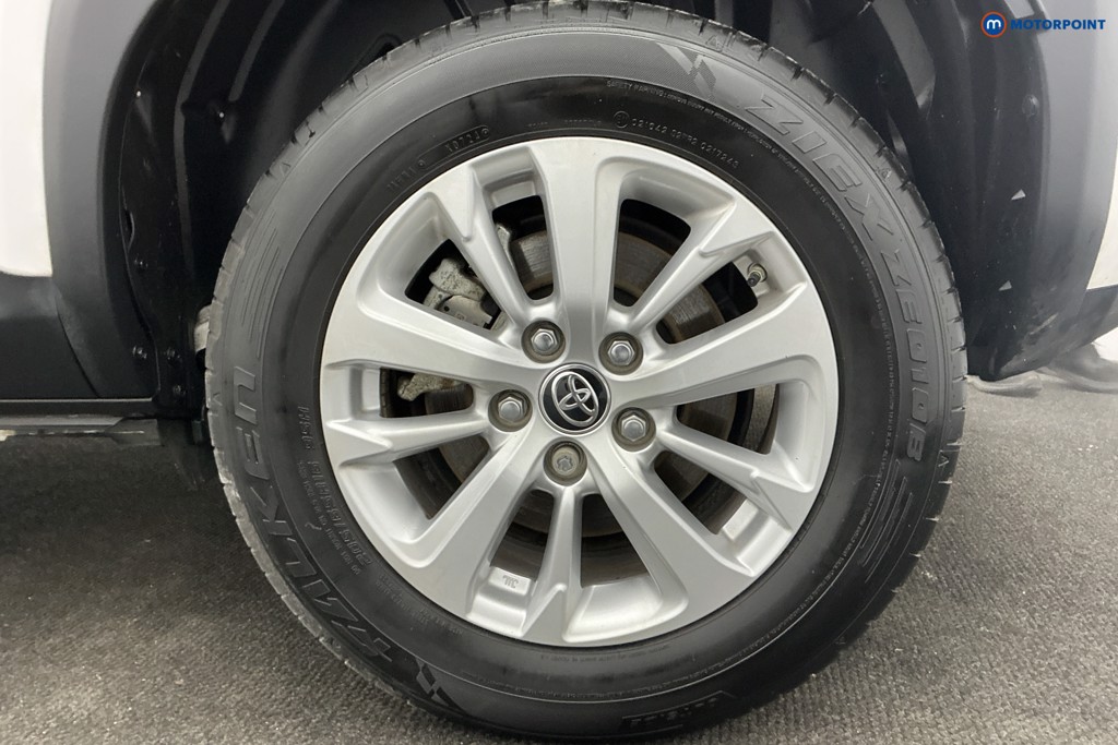 Toyota Yaris Cross Icon Automatic Petrol-Electric Hybrid Estate - Stock Number (1611692) - 35th supplementary image