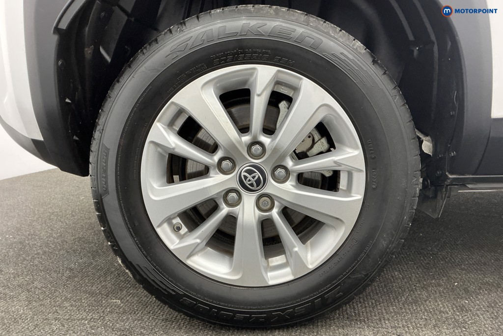 Toyota Yaris Cross Icon Automatic Petrol-Electric Hybrid Estate - Stock Number (1611692) - 36th supplementary image