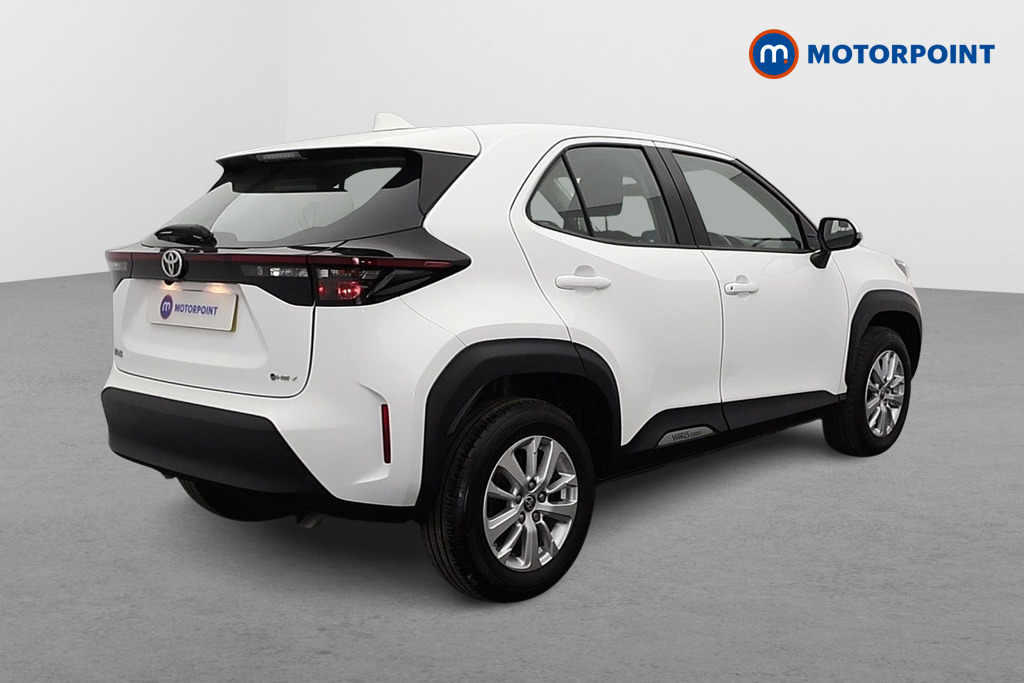 Toyota Yaris Cross Icon Automatic Petrol-Electric Hybrid Estate - Stock Number (1611692) - Drivers side rear corner