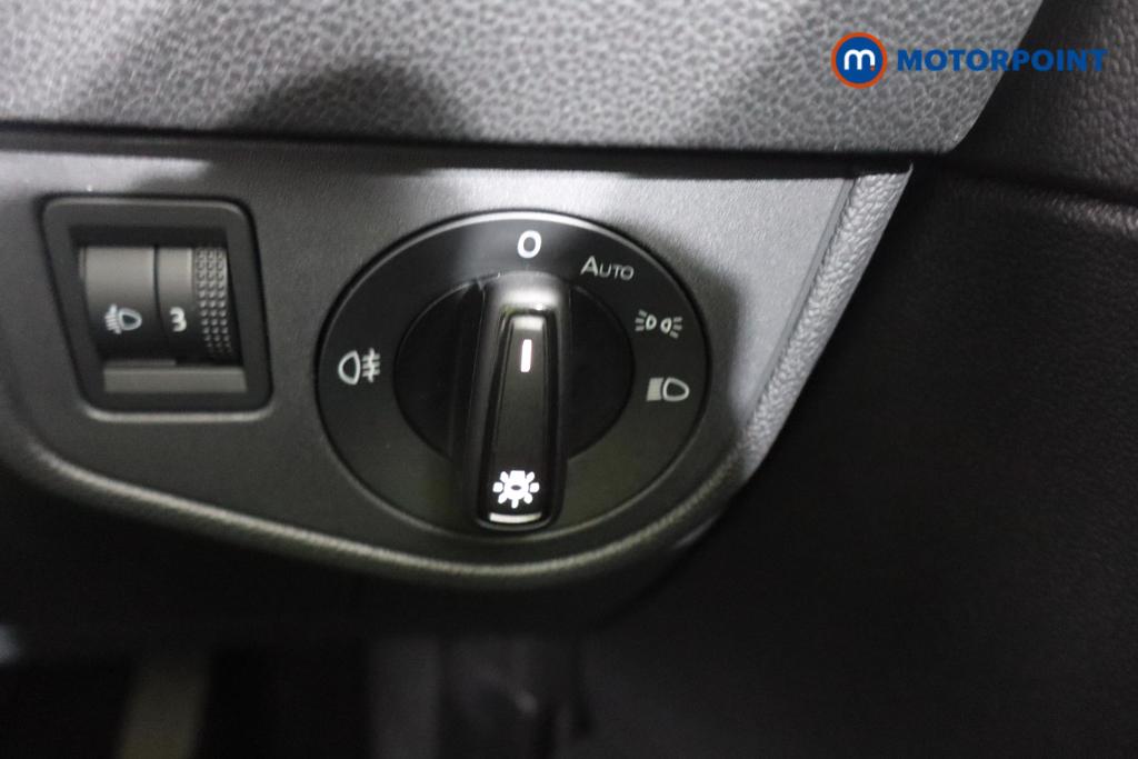 Volkswagen Polo Life Manual Petrol Hatchback - Stock Number (1611730) - 10th supplementary image