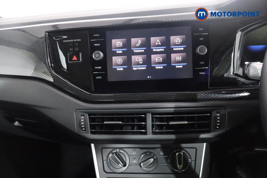 Volkswagen Polo Life Manual Petrol Hatchback - Stock Number (1611732) - 2nd supplementary image
