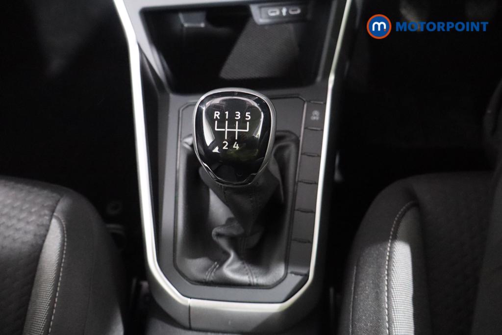 Volkswagen Polo Life Manual Petrol Hatchback - Stock Number (1611732) - 3rd supplementary image