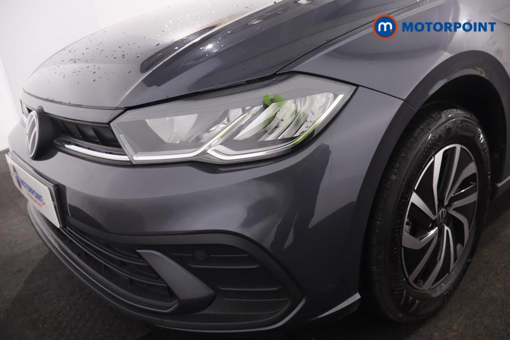 Volkswagen Polo Life Manual Petrol Hatchback - Stock Number (1611735) - 12th supplementary image
