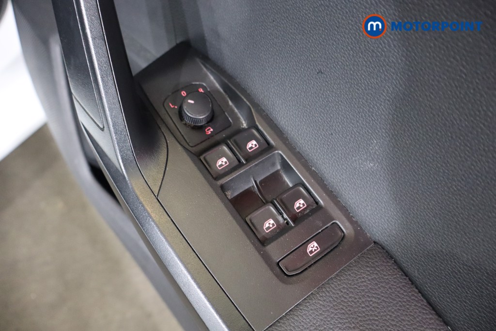 Seat Ibiza Fr Sport Manual Petrol Hatchback - Stock Number (1611808) - 18th supplementary image