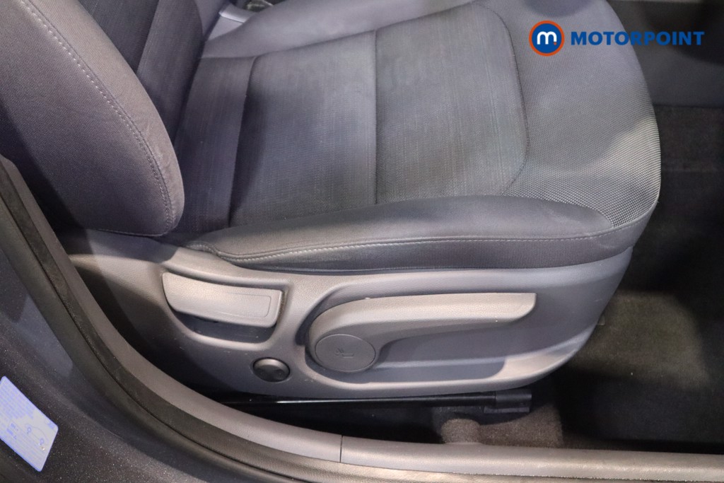 Hyundai Ioniq Premium Automatic Petrol-Electric Hybrid Hatchback - Stock Number (1612009) - 16th supplementary image