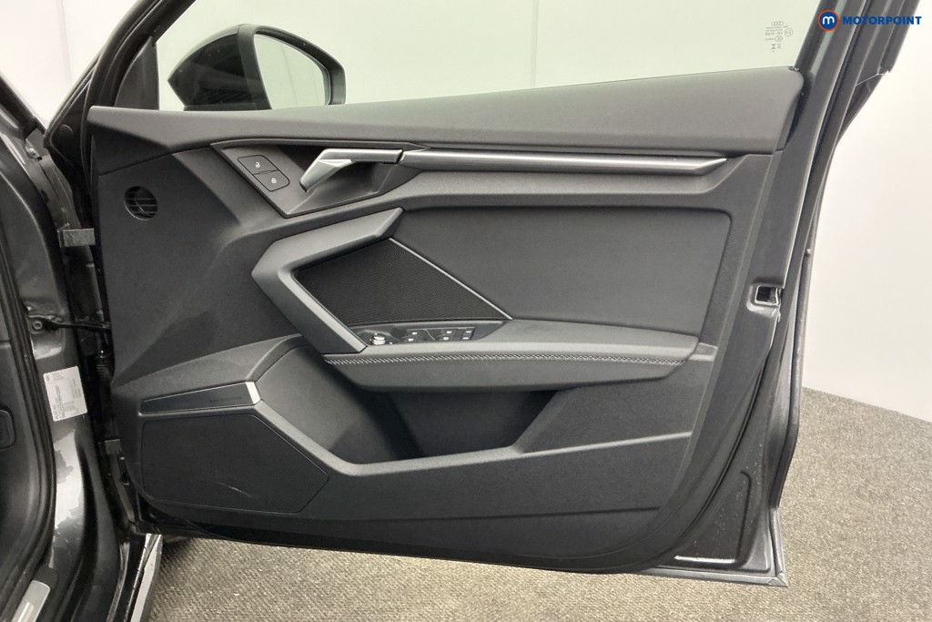 Audi A3 Black Edition Manual Petrol Hatchback - Stock Number (1612062) - 24th supplementary image