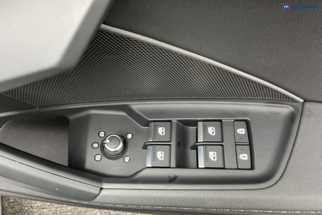 Audi A3 Black Edition Manual Petrol Hatchback - Stock Number (1612062) - 25th supplementary image