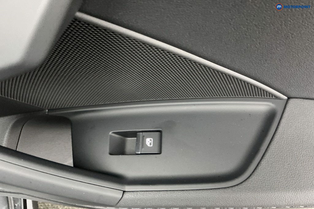 Audi A3 Black Edition Manual Petrol Hatchback - Stock Number (1612062) - 28th supplementary image