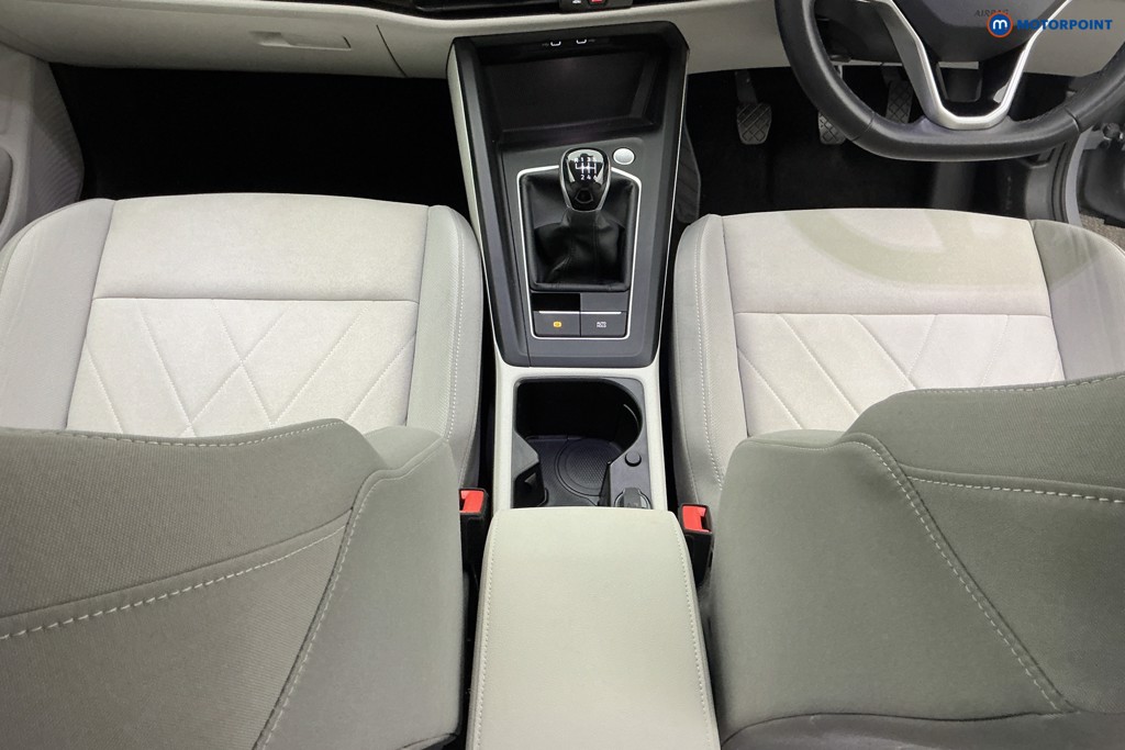 Volkswagen Golf Style Manual Petrol Hatchback - Stock Number (1612451) - 10th supplementary image