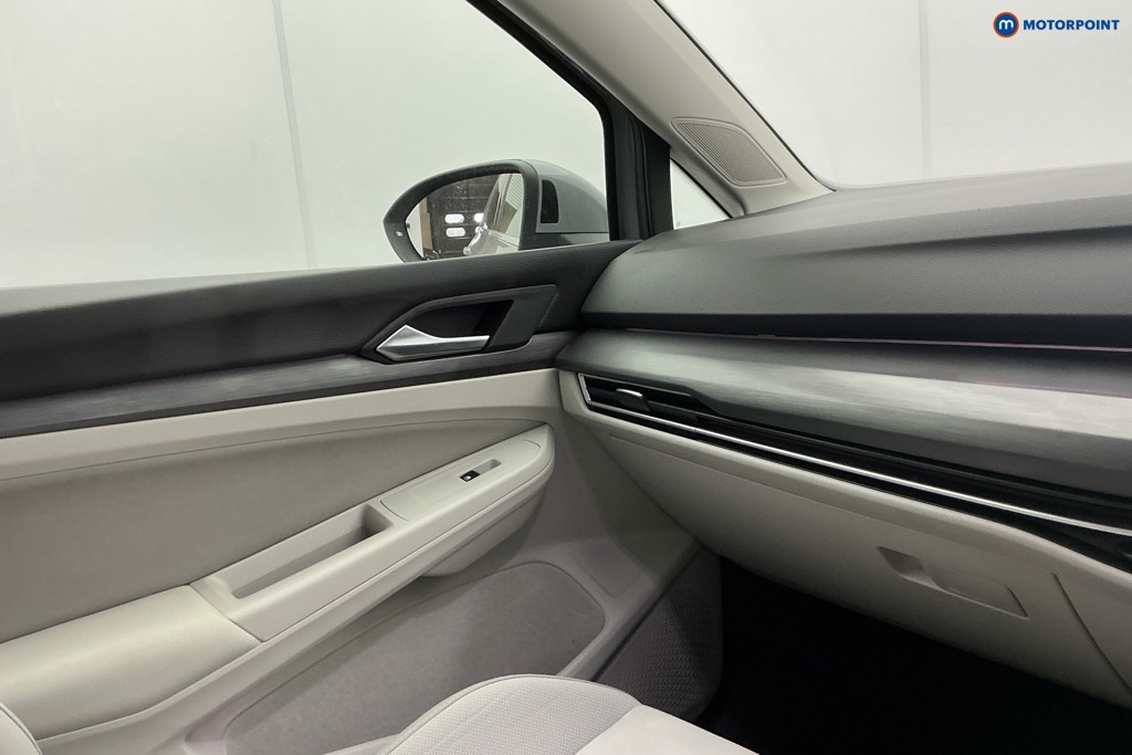 Volkswagen Golf Style Manual Petrol Hatchback - Stock Number (1612451) - 22nd supplementary image