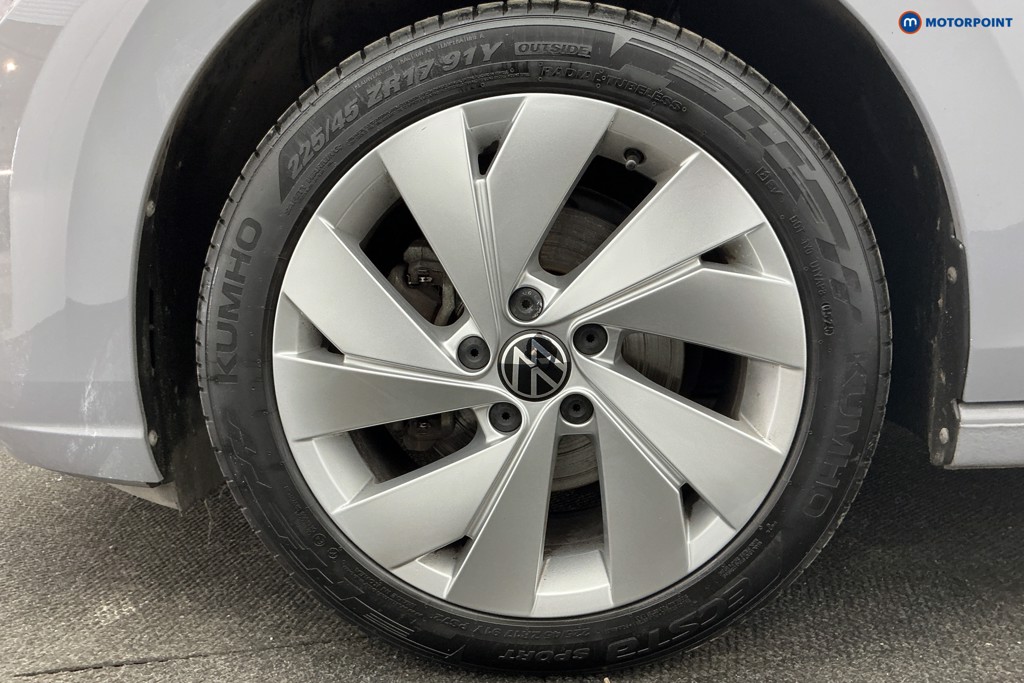 Volkswagen Golf Style Manual Petrol Hatchback - Stock Number (1612451) - 36th supplementary image