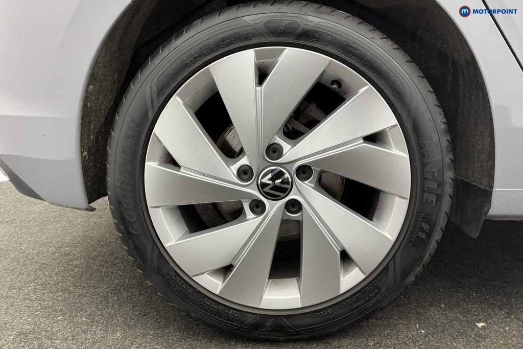 Volkswagen Golf Style Manual Petrol Hatchback - Stock Number (1612451) - 38th supplementary image